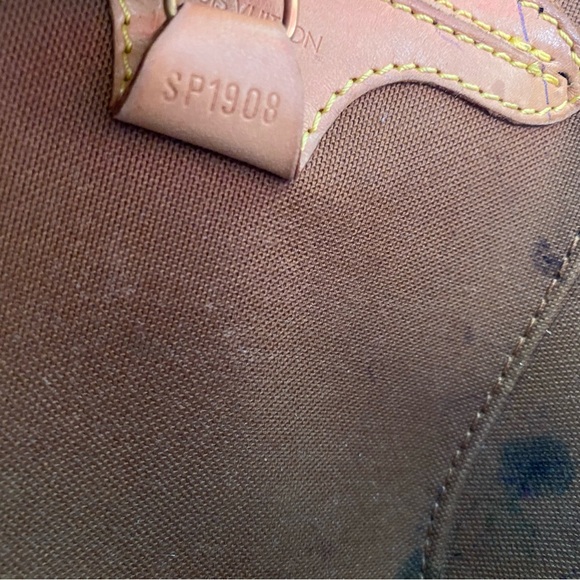 Extra pics. Authentic Louis Vuitton Bag - Picture 12 of 12